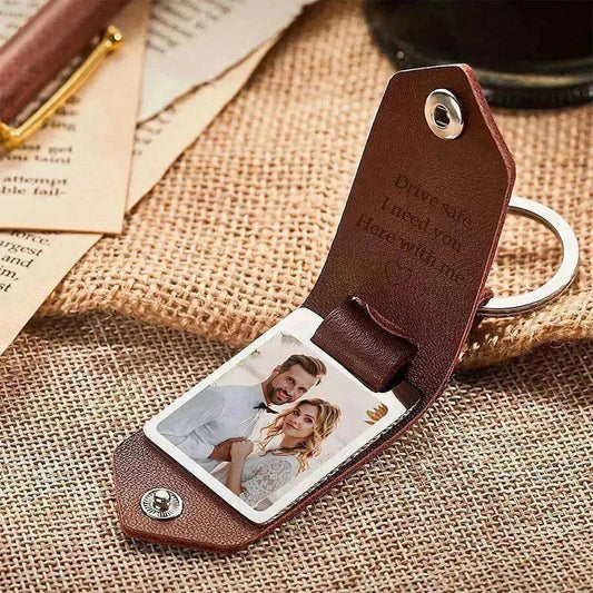 Chick & Unique Leather Photo Stainless steel UV Color Printed Keychain - www.Shopthatapp.com #